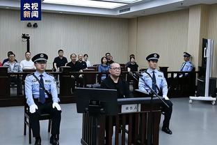 马奎尔袭警案一拖再拖，法官：收到传票时，估计他已经退役了